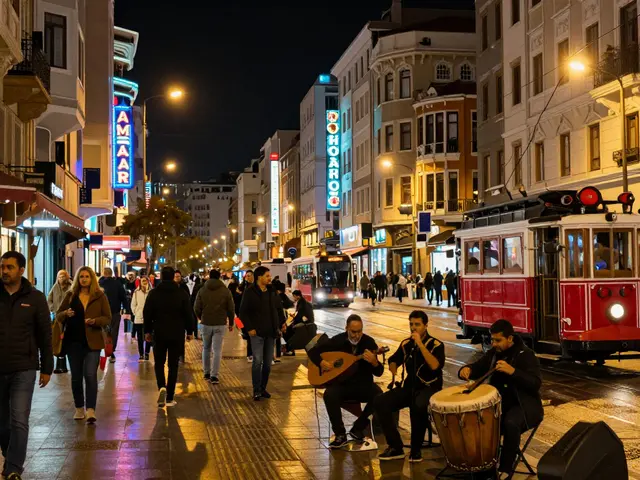 Discover the Magic of Nightlife in Istanbul: Your Ultimate Guide to After-Dark Adventures